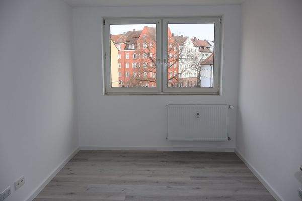 Schlafen Pic1 SDDS43LI