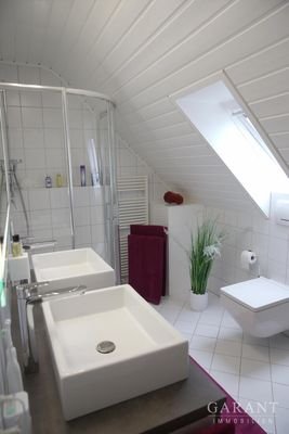 Badezimmer DG
