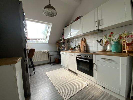 Küche (2. OG / DG - links)