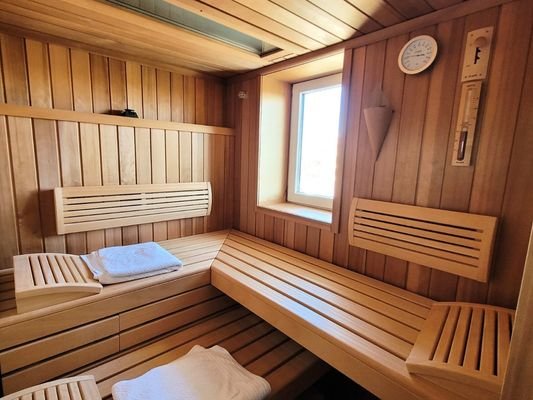 Sauna der Firma KLAFS mit Farblicht