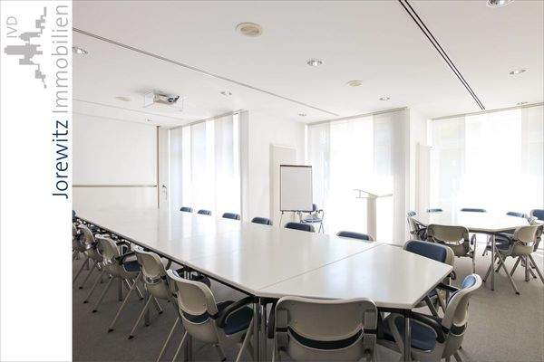 009 - Multifunktionsraum EG - Ansicht 1