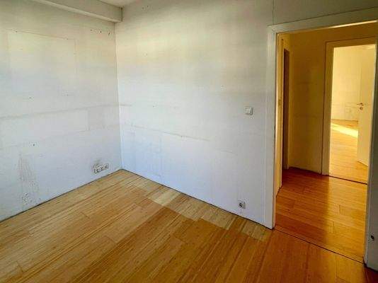 Hochparterre Zimmer 1