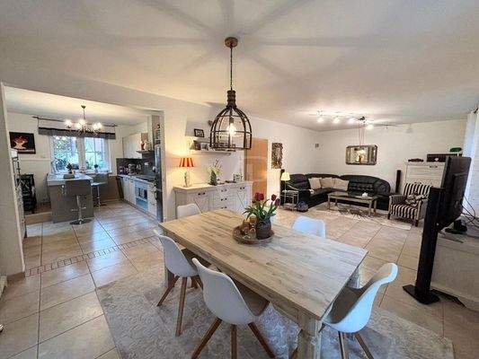 Wohn- und Essbereich