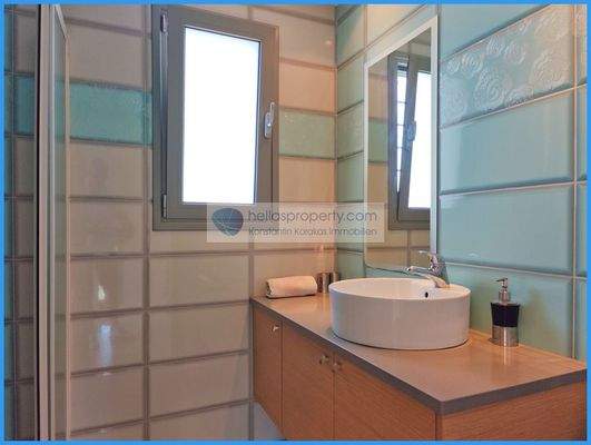 5574d1c4d0664963bc8e34d2b227ab02-original