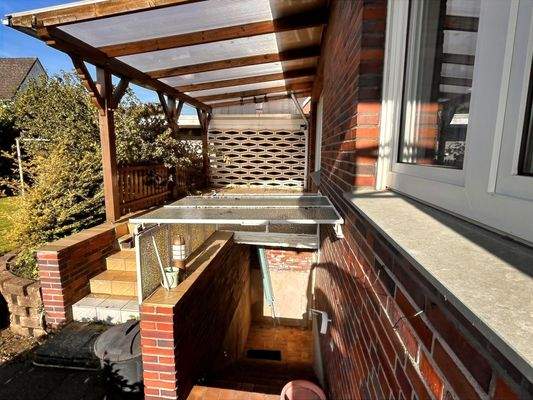 überdachte Terrasse