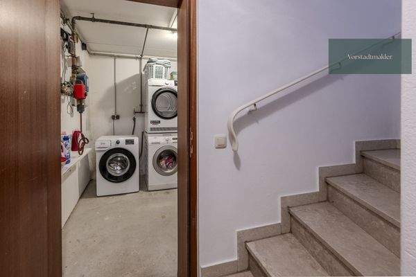 Zugang Treppenhaus & Waschkeller