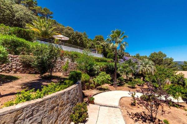 Inmoblilie mit viel Privatsphäre