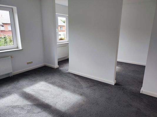 Schlafzimmer m. Ankleidezimmer