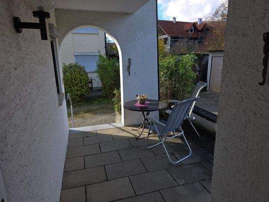 Überdachter Eingang