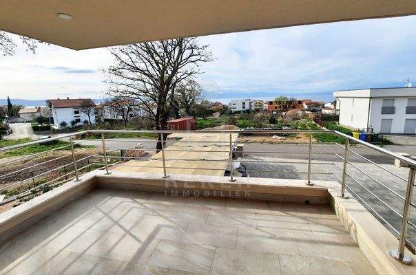 Moderne Wohnung mit Meerblick auf Krk
