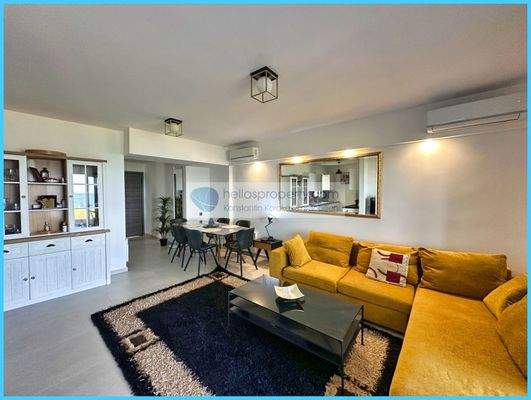 1e8206eafea4404b9d4ee73392901f7c-original