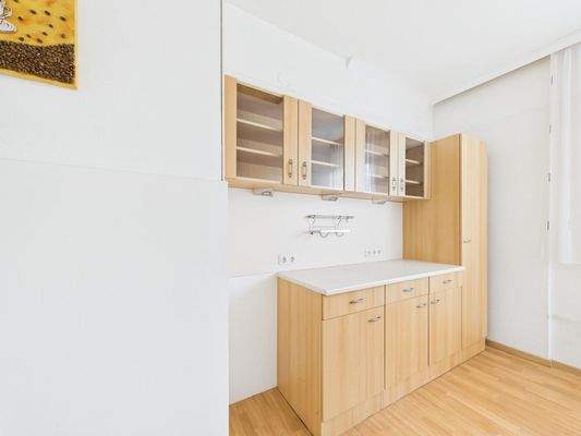 CAM04191G0-PR0053-STILL015