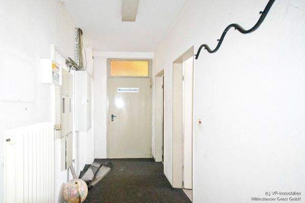 Flur zu den Toiletten
