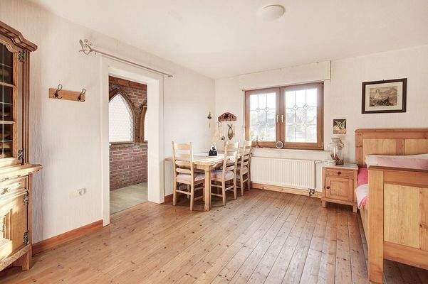 Schlafzimmer 1 mit Erkerzimmer