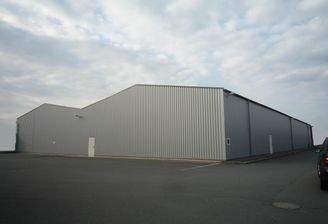  Musterhalle  aussen 1.JPG