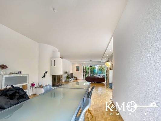 Wohn- und Essbereich