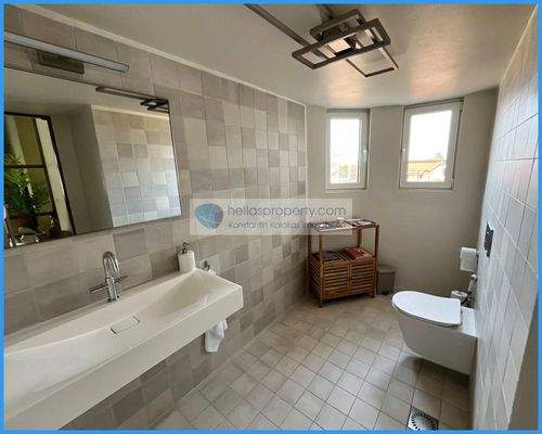 3f39a6e821d3420eab05629875501222-original