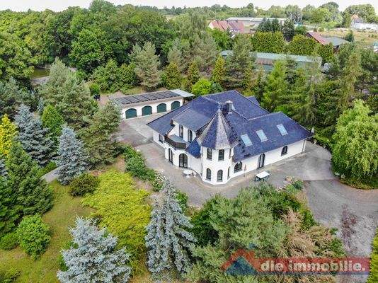 Repräsentatives Anwesen auf ca. 20.000 m²