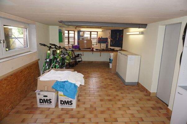 Garage UG