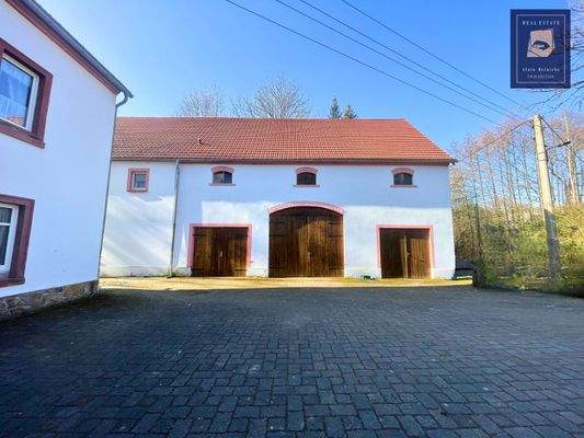 Nebengelass _ Vorhof