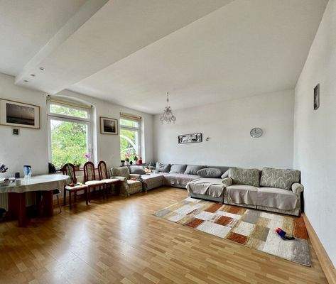 Wohnzimmer (1. Etage)1