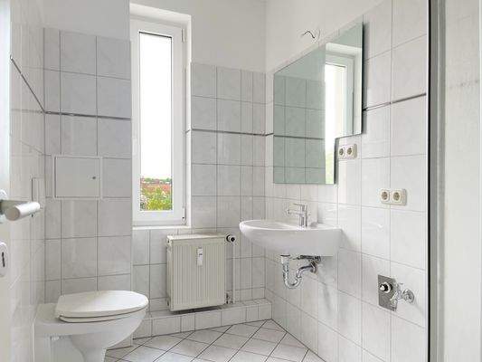 Tageslichtbad mit Dusche.JPG