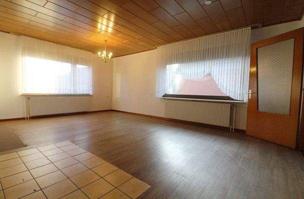 Wohnzimmer m. Ofenanschluss