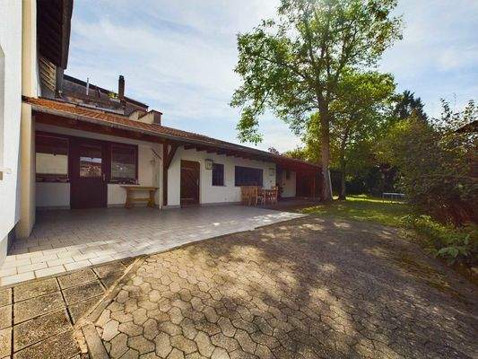 Mehrfamilienhaus Schwalbach