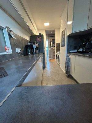 Küche prakmatischer Schnitt.jpeg