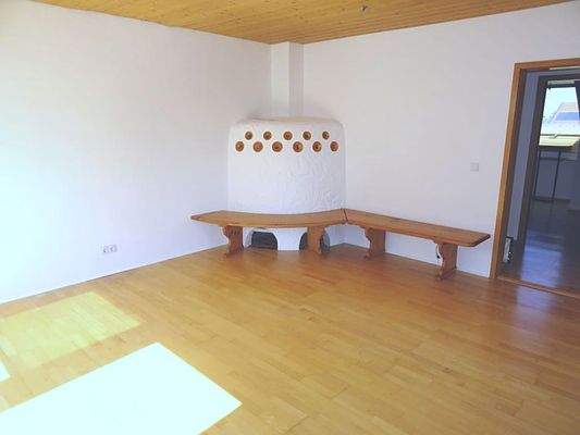 Wohnimmer Kachelofen