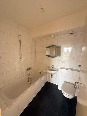 5d647551-4324-4a3f-bad9-af5ad2720cb2-1889838658.jp