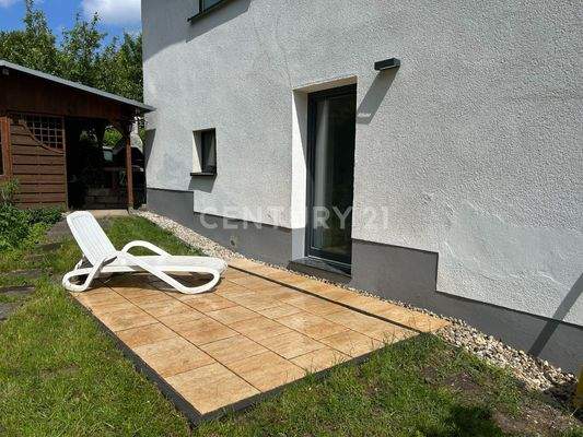 Terrasse zur sanierten Erdgeschoss-Wohnung