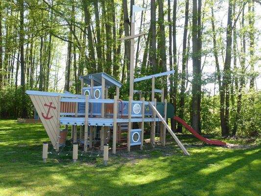 Spielplatz im Hafendorf