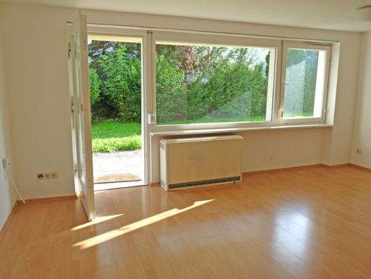 Zimmer mit großer Terrasse