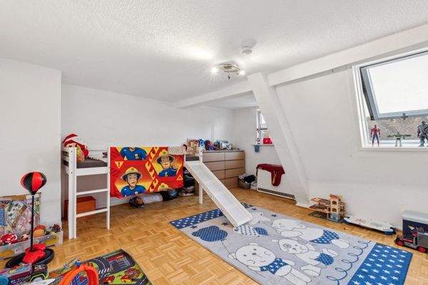 3. OG (rechts) Kinderzimmer