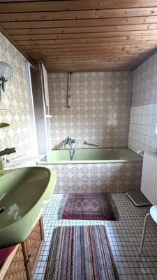 Badezimmer EG