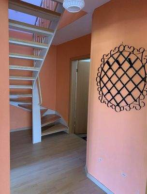 Flur Hinterhaus WE rechts OG