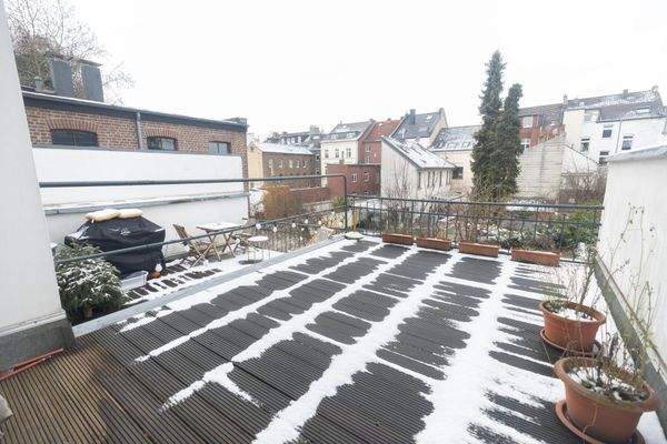 Terrasse Büro (1. OG)