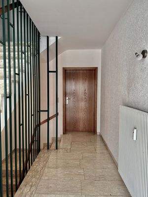 Zugang zur Erdgeschosswohnung