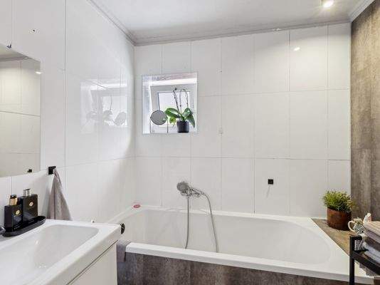 Wannenbad - Erdgeschoss