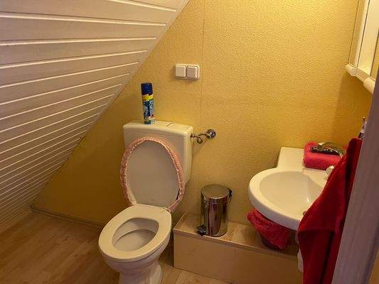 Toilette DG .Bereich 