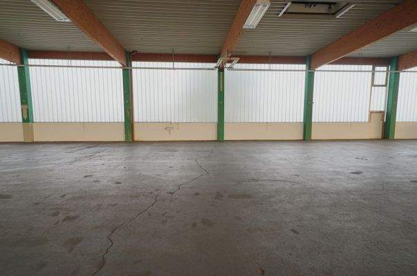 Gewerbehalle