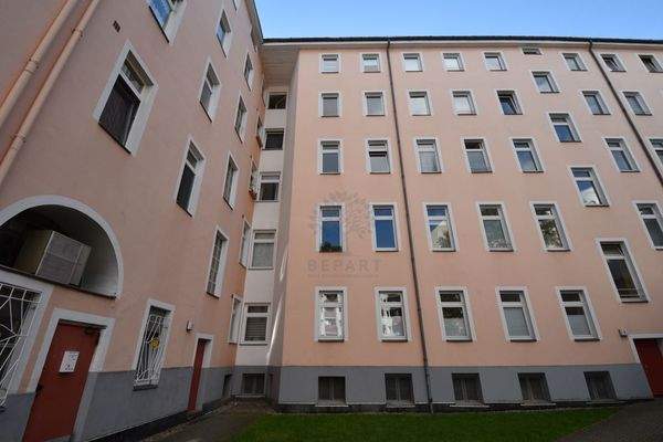 Innenhof / courtyard