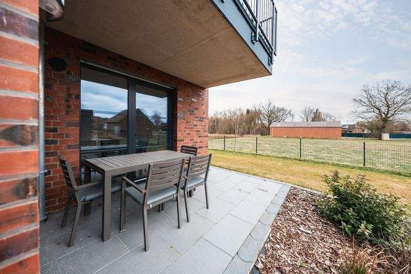 Terrasse Musterwohnung (SE 45)