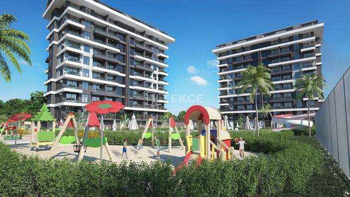 Real Estate Project with Residency Permit in Alanya Demirtaş
