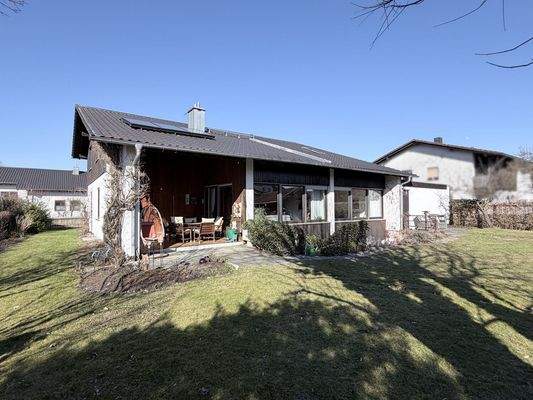 Freisitz & Lichtgraben ins KG