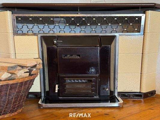 Detail Holzofen Wohnzimmer