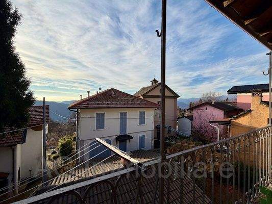 Blick vom Balkon im zweiten Stock