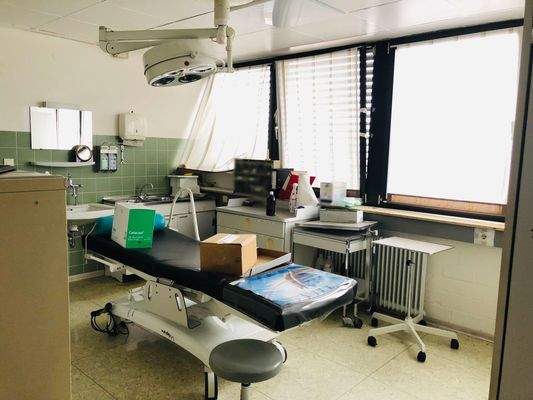Behandlungszimmer/OP 1