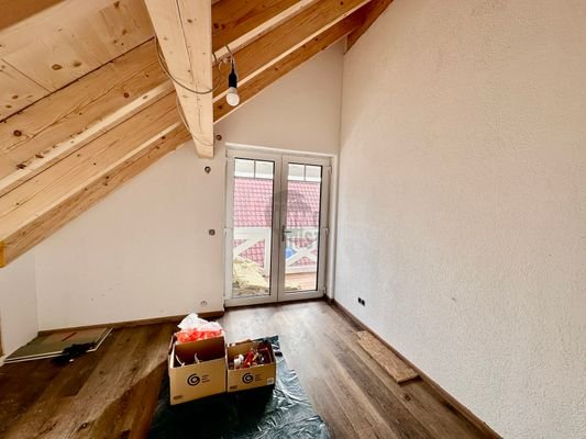 Schlafzimmer 2 mit Balkon